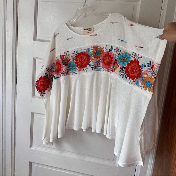 Savanna Jane Floral Embroidered Kimono Sleeve Blouse Flowy Relaxed Fit Boho - Picture 8 of 16